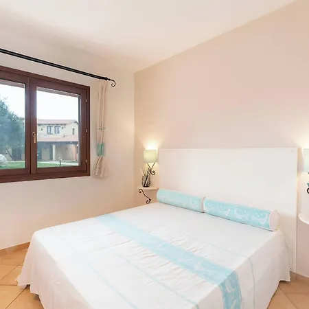 Pierre & 4* Vignola Mare