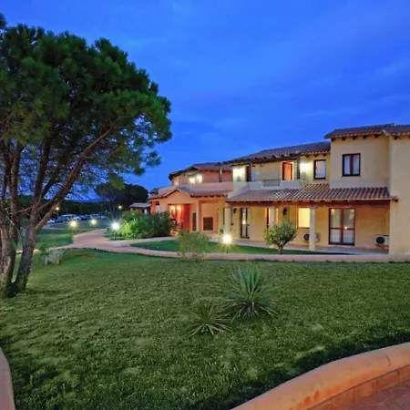 Pierre & Vignola Mare