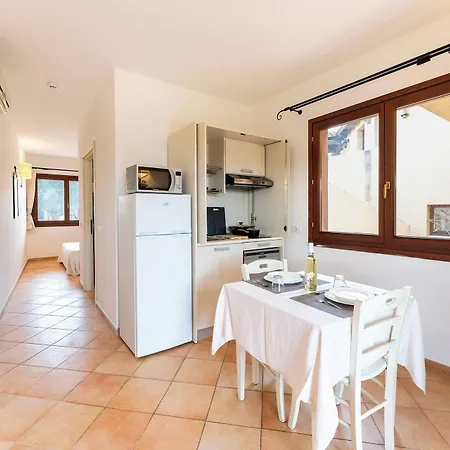 Aparthotel Pierre & 4*