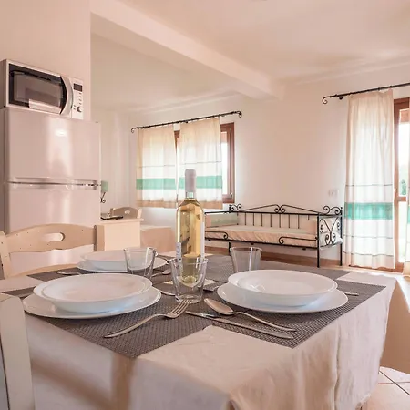 Aparthotel Pierre & 4*
